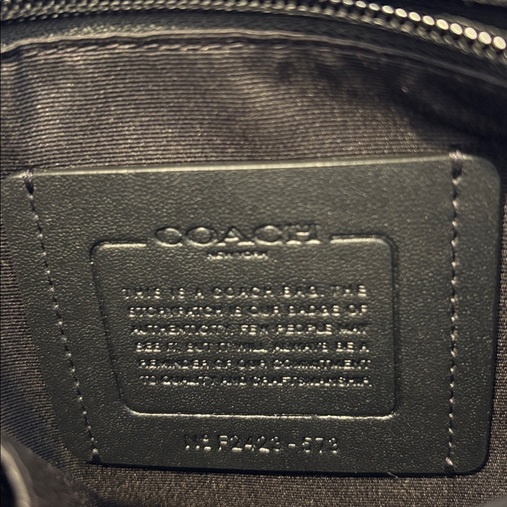 NWOT COACH - Houston Map Bag in Signature Canvas - Picture 6 of 9